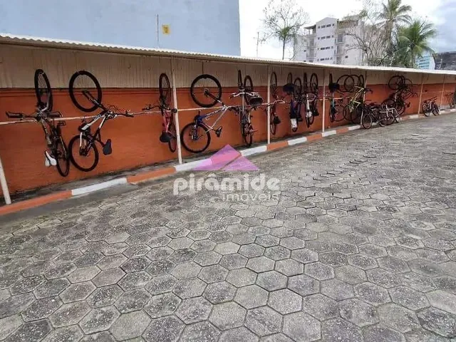 Apartamento com 36m² 2 quartos e 1 banheiro, à venda, no bairro Sumaré em Caraguatatuba