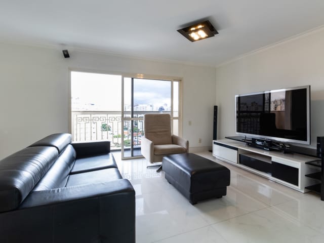 Apartamento com 150m² 3 quartos e 5 banheiros, à venda, no bairro Moema Pássaros em São Paulo