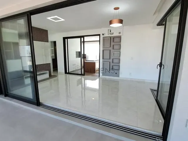 Apartamento 3 quartos e 4 banheiros, à venda, no bairro Campo Belo em São Paulo