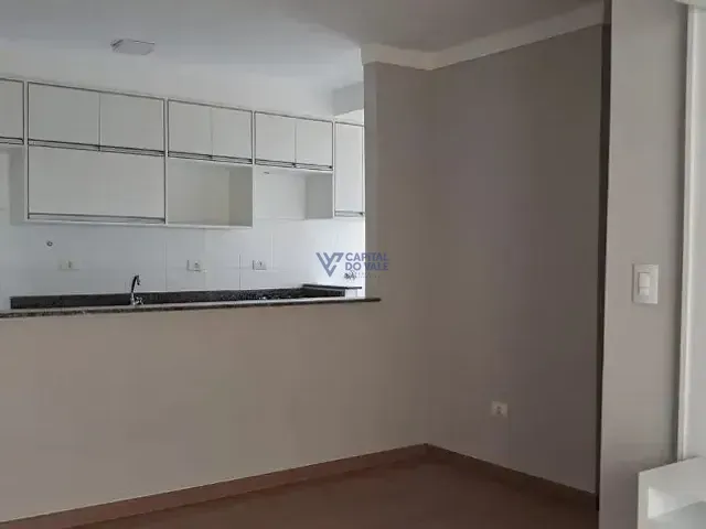 Apartamento 2 quartos e 2 banheiros, à venda, no bairro Jardim Oriente em São José dos Campos
