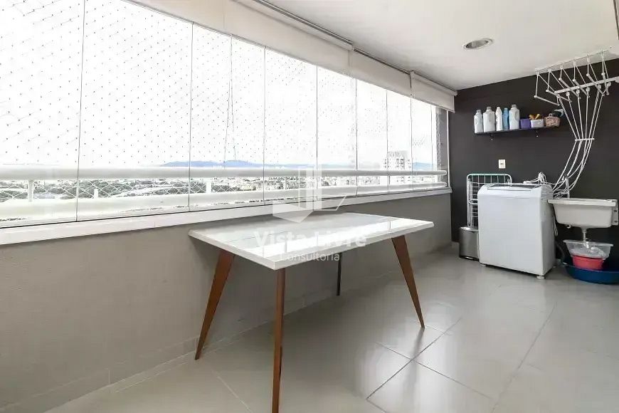 Apartamento à venda com 2 quartos, 68m² - Foto 8