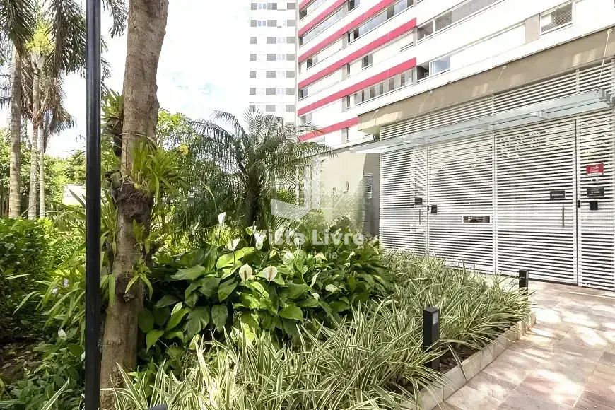 Apartamento à venda com 2 quartos, 68m² - Foto 32