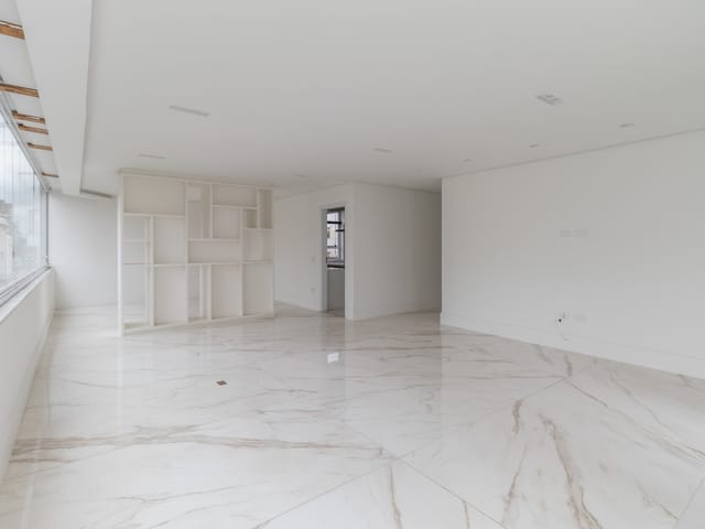 Apartamento com 265m² 3 quartos e 4 banheiros, à venda, no bairro Higienópolis em São Paulo