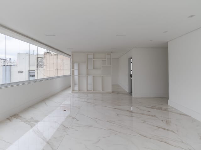 Apartamento com 265m² 3 quartos e 4 banheiros, à venda, no bairro Higienópolis em São Paulo