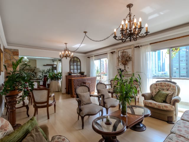 Apartamento com 230m² 4 quartos e 4 banheiros, à venda, no bairro Campo Belo em São Paulo