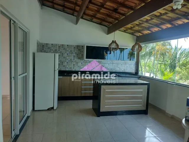 Apartamento com 106m² 2 quartos e 2 banheiros, à venda, no bairro Varadouro em São Sebastião