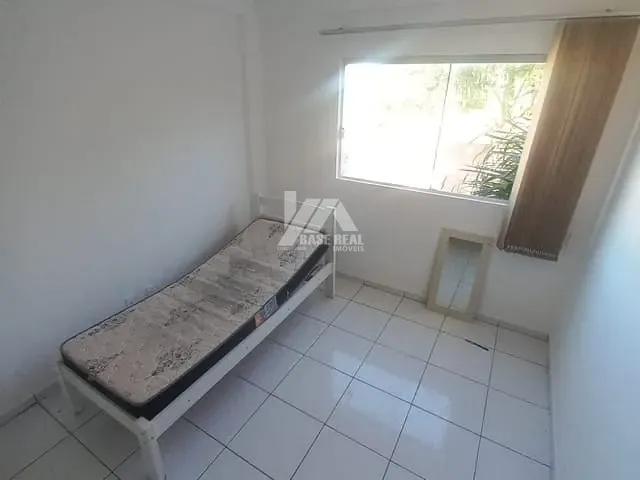 Apartamento 1 quarto e 1 banheiro, para alugar, no bairro Uvaranas em Ponta Grossa