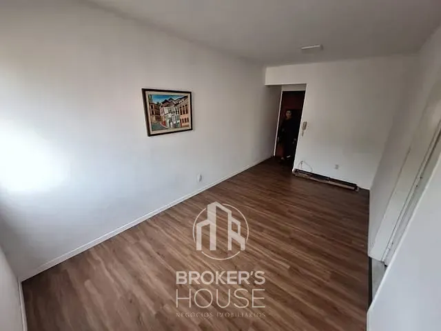Apartamento 1 quarto e 1 banheiro, à venda, no bairro Jardim da Penha em Vitória