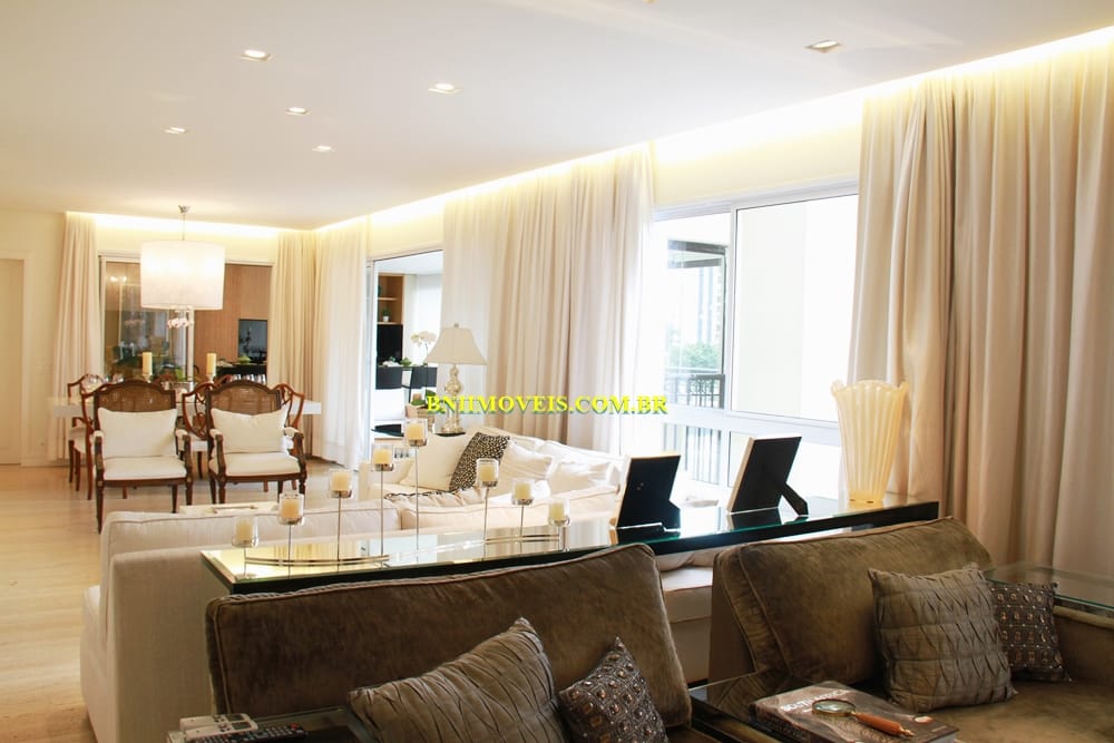 Apartamento, 3 quartos, 192 m² - Foto 1