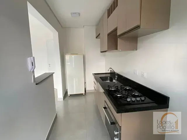 Apartamento 2 quartos e 2 banheiros, para alugar, no bairro Alvinópolis em Atibaia