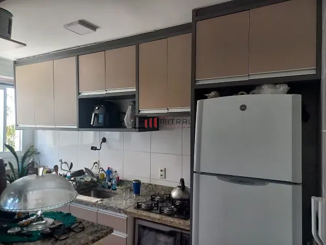 Apartamento 2 quartos e 1 banheiro, à venda, no bairro Gleba Ribeirão Limeiro em Londrina