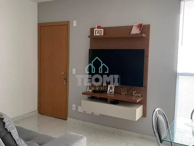 Apartamento 2 quartos e 1 banheiro, à venda, no bairro Parque Bandeirantes em Taubaté