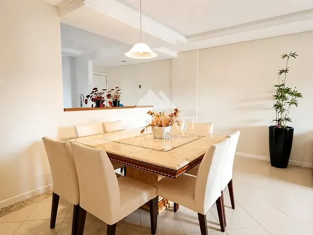 Apartamento com 184m² 3 quartos e 2 banheiros, à venda, no bairro Velha em Blumenau