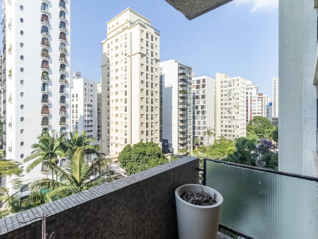Apartamento com 190m² 3 quartos e 2 banheiros, à venda, no bairro Jardim Paulista em São Paulo