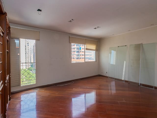 Apartamento com 80m² 2 quartos e 3 banheiros, à venda, no bairro Moema em São Paulo