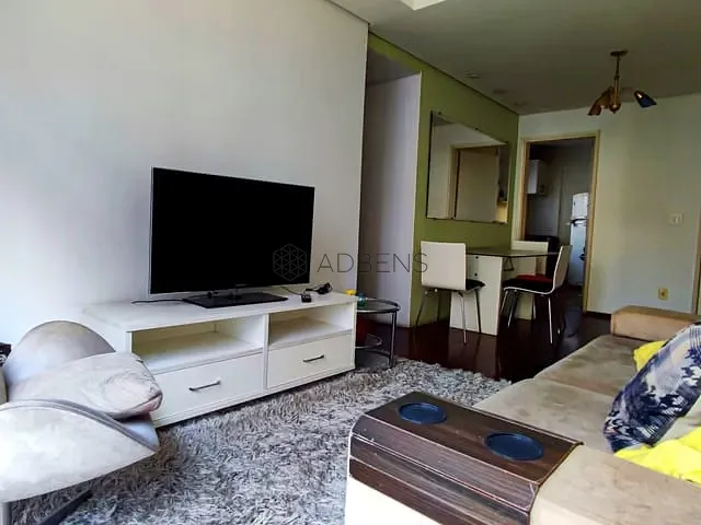 Apartamento 3 quartos e 2 banheiros, para alugar, no bairro Itaim Bibi em São Paulo