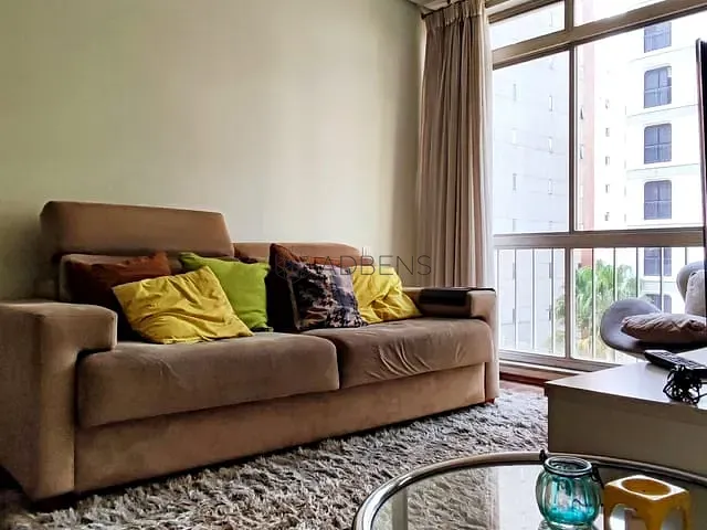 Apartamento 3 quartos e 2 banheiros, para alugar, no bairro Itaim Bibi em São Paulo