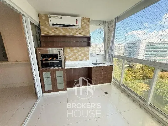 Apartamento 3 quartos e 3 banheiros, à venda, no bairro Barro Vermelho em Vitória