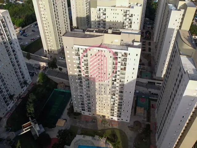 Apartamento com 57m² 2 quartos e 2 banheiros, à venda, no bairro Umuarama em Osasco