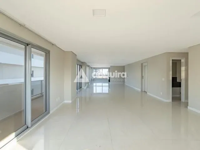 Apartamento com 547m² 4 quartos e 6 banheiros, à venda, no bairro Centro em Ponta Grossa