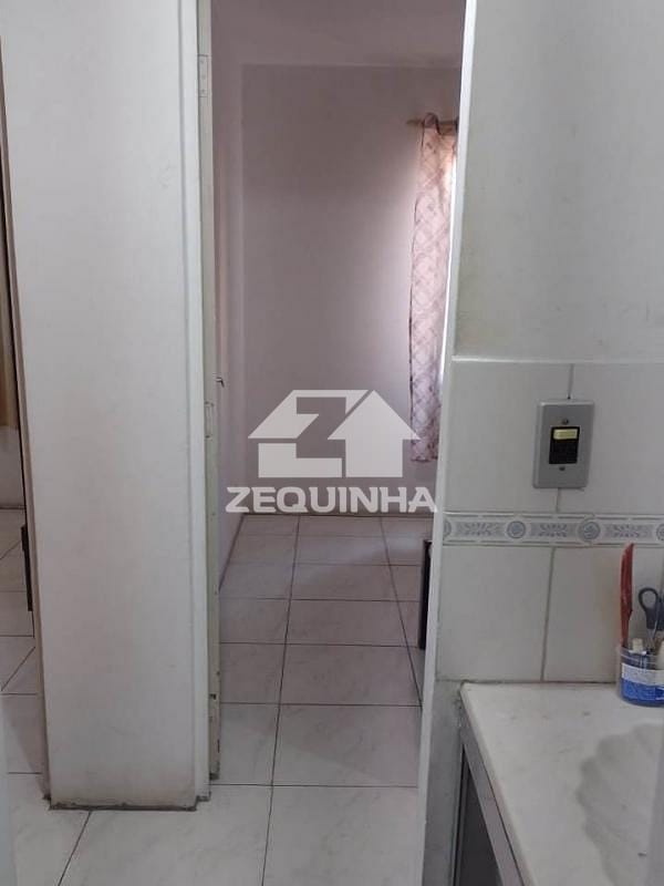 Apartamento à venda com 2 quartos, 48m² - Foto 7