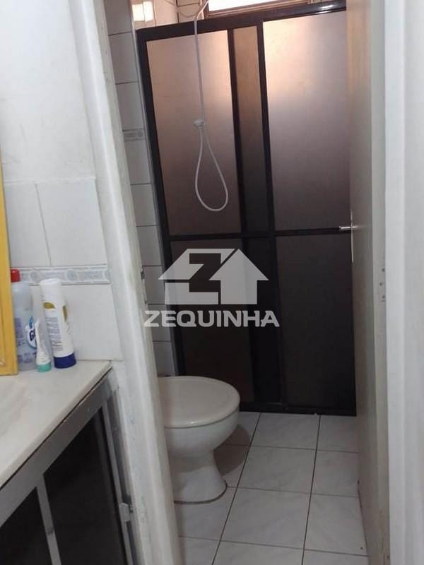 Apartamento à venda com 2 quartos, 48m² - Foto 11