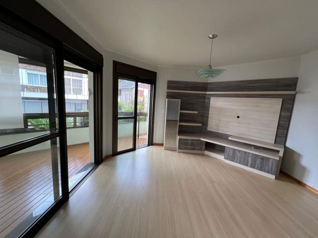 Foto do Apartamento - Apartamento 3 quartos, sendo 1 suíte  sacada churrasqueira semi mobiliado 2 vagas B Rio Branco Caxias do Sul RS | BBUSINESS