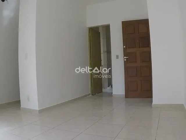 Apartamento com 49m² 2 quartos e 1 banheiro, à venda, no bairro Heliópolis em Belo Horizonte