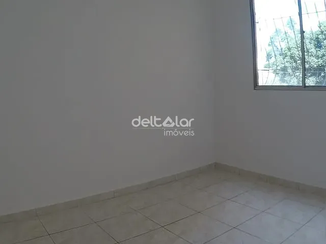 Apartamento com 49m² 2 quartos e 1 banheiro, à venda, no bairro Heliópolis em Belo Horizonte