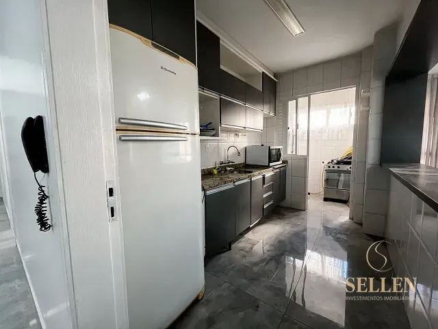 Apartamento 3 quartos e 3 banheiros, à venda, no bairro Centro em Balneário Camboriú