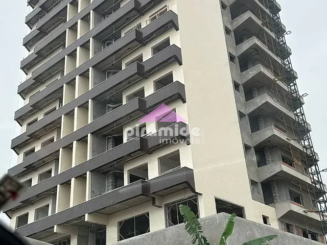 Apartamento com 225m² 3 quartos e 4 banheiros, à venda, no bairro Balneário Copacabana em Caraguatatuba