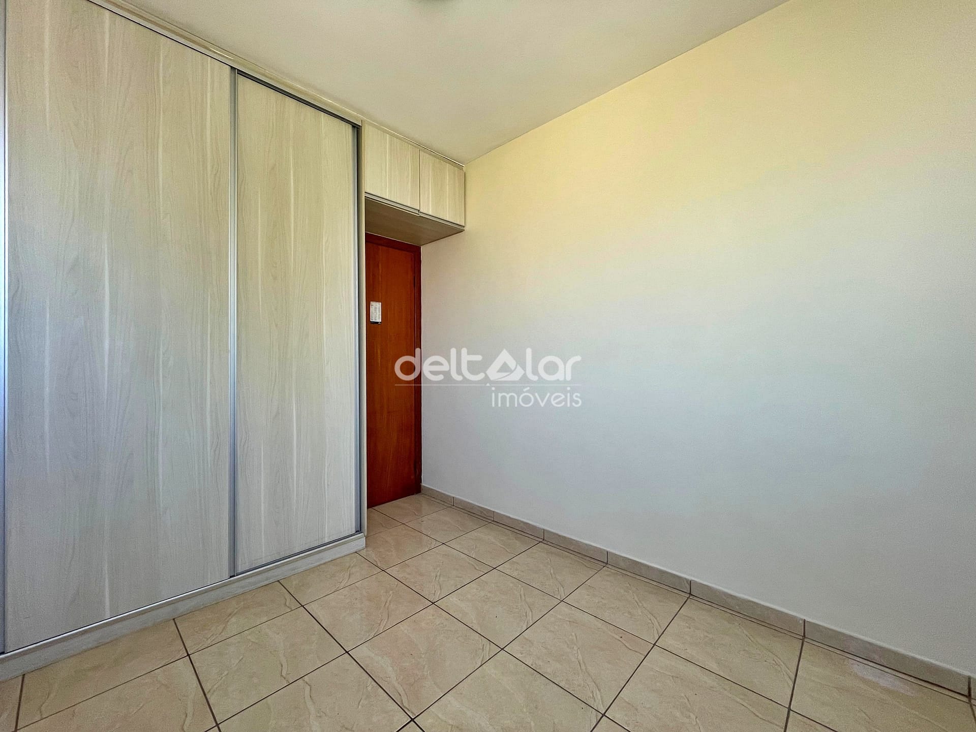 Apartamento para alugar com 2 quartos, 126m² - Foto 11