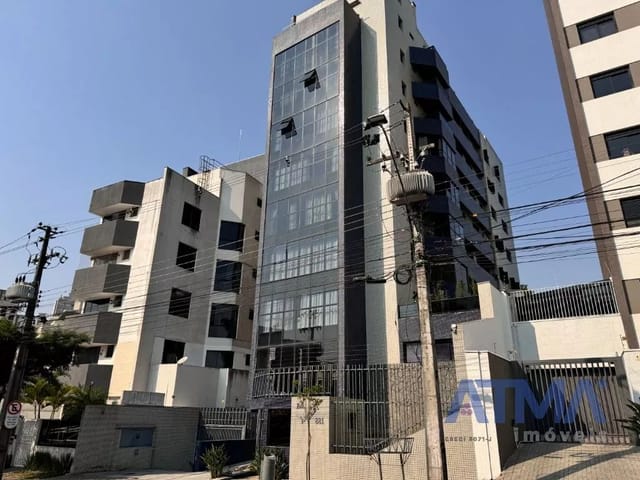 Apartamento 4 quartos e 5 banheiros, para alugar, no bairro Juvevê em Curitiba