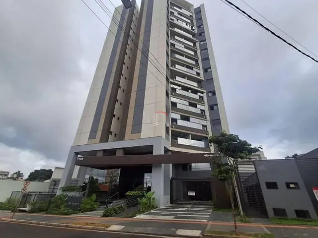 Apartamento com 137m² 3 quartos e 2 banheiros, à venda, no bairro Centro em Londrina