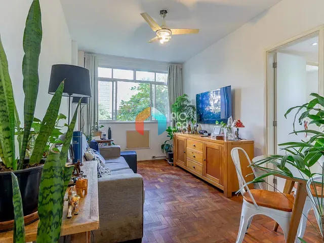 Apartamento com 80m² 2 quartos e 1 banheiro, à venda, no bairro Botafogo em Rio de Janeiro