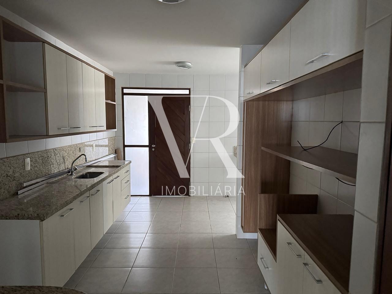 Apartamento à venda com 4 quartos, 164m² - Foto 13