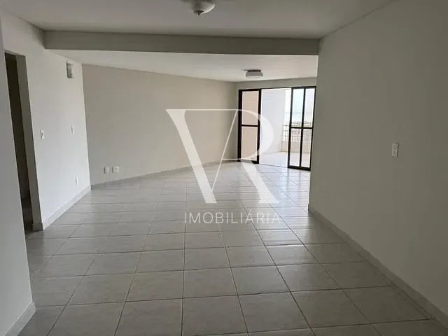 Apartamento 4 quartos e 4 banheiros, à venda, no bairro Manaíra em João Pessoa
