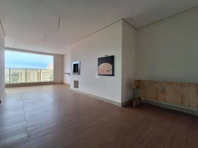 Apartamento com 384m² 4 quartos e 6 banheiros, à venda, no bairro Gleba Fazenda Palhano em Londrina