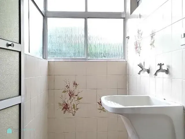 Apartamento com 55m² 2 quartos e 1 banheiro, para alugar, no bairro Moinho Velho em São Paulo