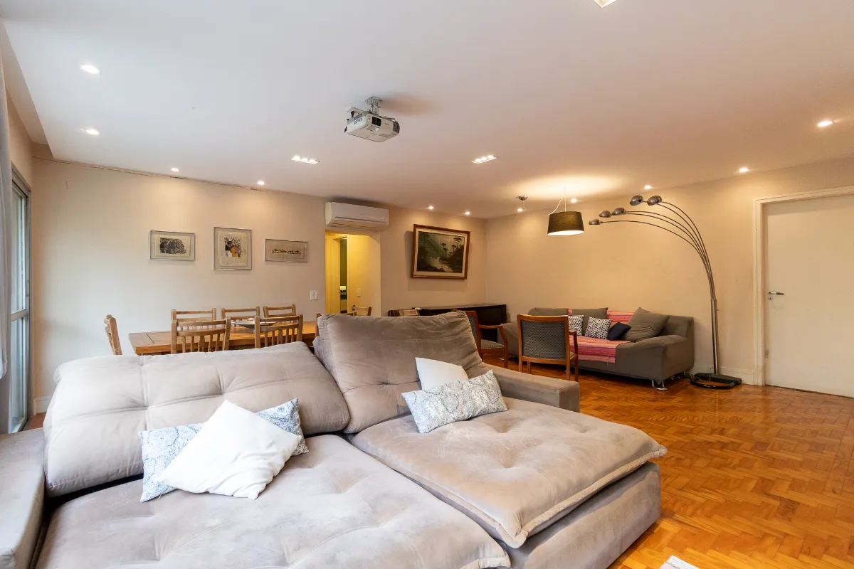 Apartamento para venda em Santo Amaro com 4 quartos, sendo 1 suíte, 160m²