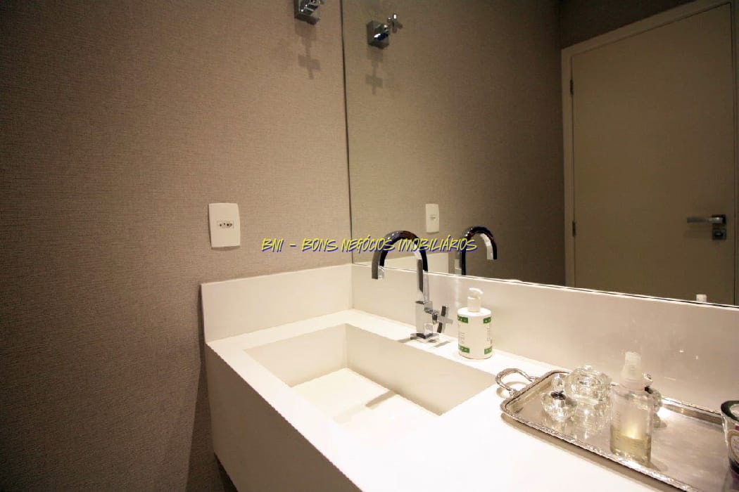 Apartamento à venda com 3 quartos, 134m² - Foto 11