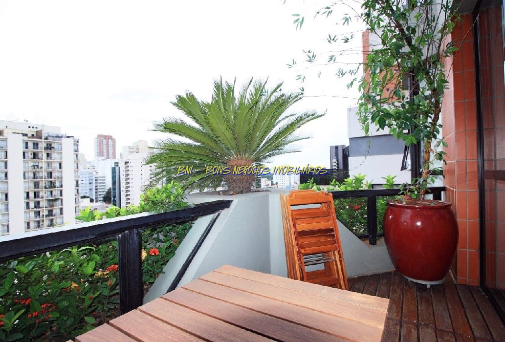 Apartamento à venda com 3 quartos, 134m² - Foto 17