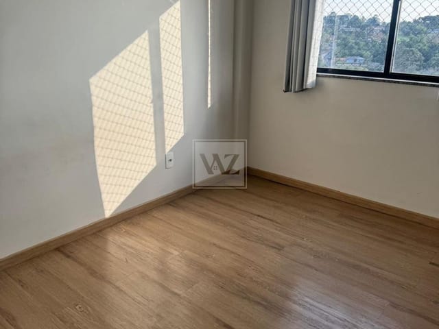 Apartamento 3 quartos e 2 banheiros, à venda, no bairro Colônia Dona Luíza em Ponta Grossa