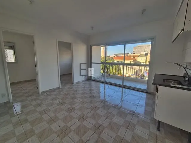 Apartamento com 45m² 2 quartos e 1 banheiro, para alugar, no bairro Vila Invernada em São Paulo