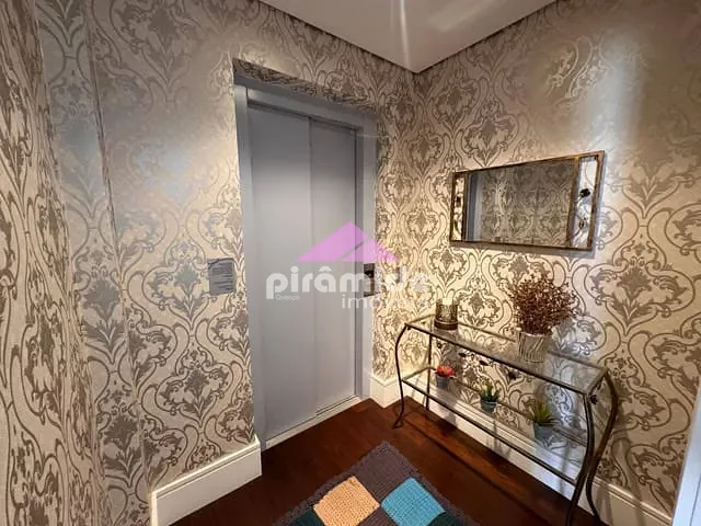 Apartamento com 189m² 3 quartos e 5 banheiros, à venda, no bairro Vila Adyana em São José dos Campos