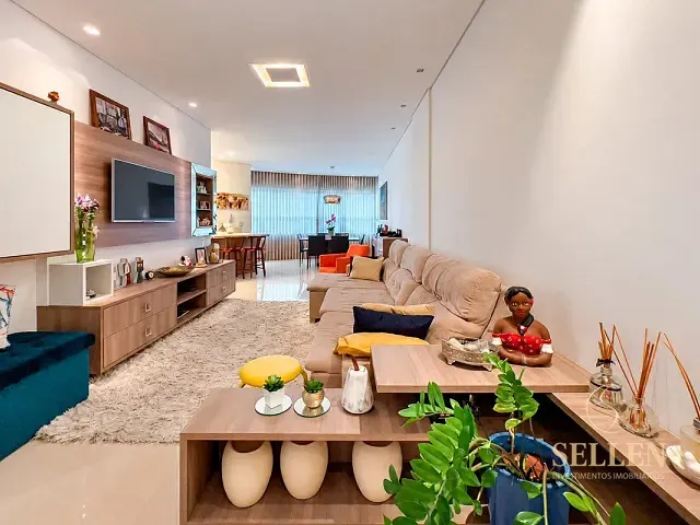Apartamento 3 quartos e 2 banheiros, à venda, no bairro Pioneiros em Balneário Camboriú