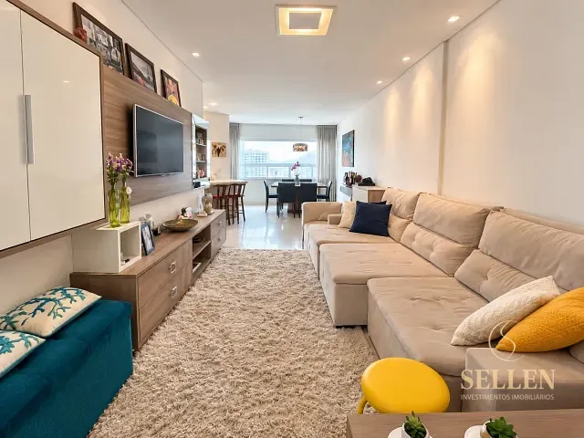 Apartamento 3 quartos e 2 banheiros, à venda, no bairro Pioneiros em Balneário Camboriú