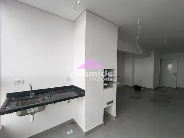 Apartamento com 87m² 3 quartos e 2 banheiros, à venda, no bairro Massaguaçu em Caraguatatuba