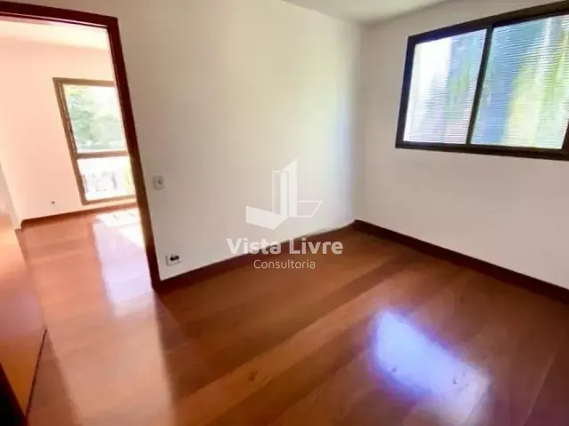 Apartamento com 200m² 3 quartos e 3 banheiros, à venda, no bairro Higienópolis em São Paulo