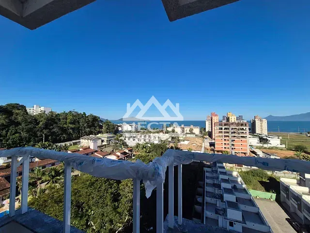Apartamento com 71m² 2 quartos e 2 banheiros, à venda, no bairro Balneário Gardem Mar em Caraguatatuba